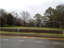 416 Wilson Pike.jpg