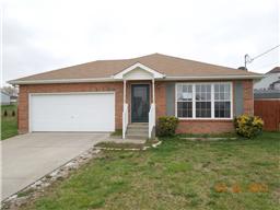 802 Carmen Way.jpg