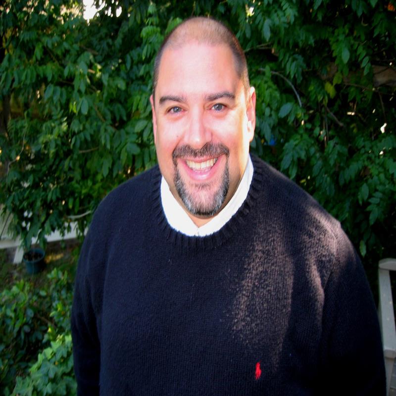 Ruben Vera, Broker Associate