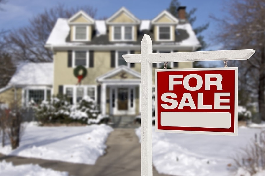 Selling Your Home During the Holiday Season