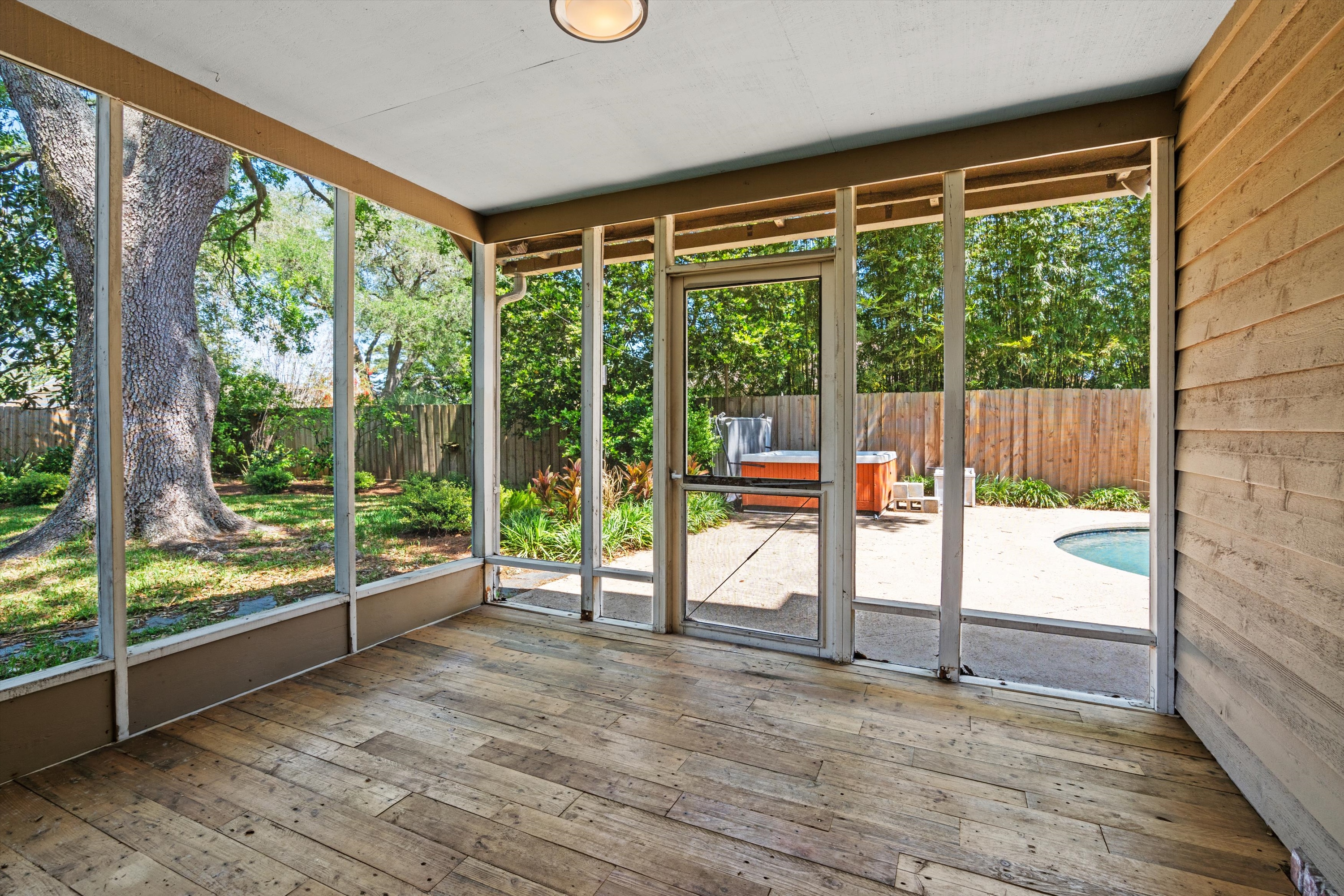 27-Patio.jpg