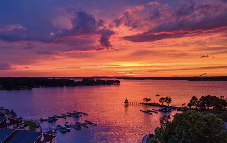 Lake Norman vs. Lake Wylie: Which Waterfront Lifestyle Wins?