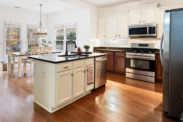 The Top 2 Things Homeowners Need To Know Before Selling