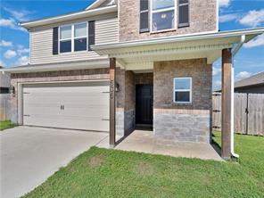 635 Woodcreek Loop in Lowell, AR: A Move-In Ready 4 BR  Home with $3,000 