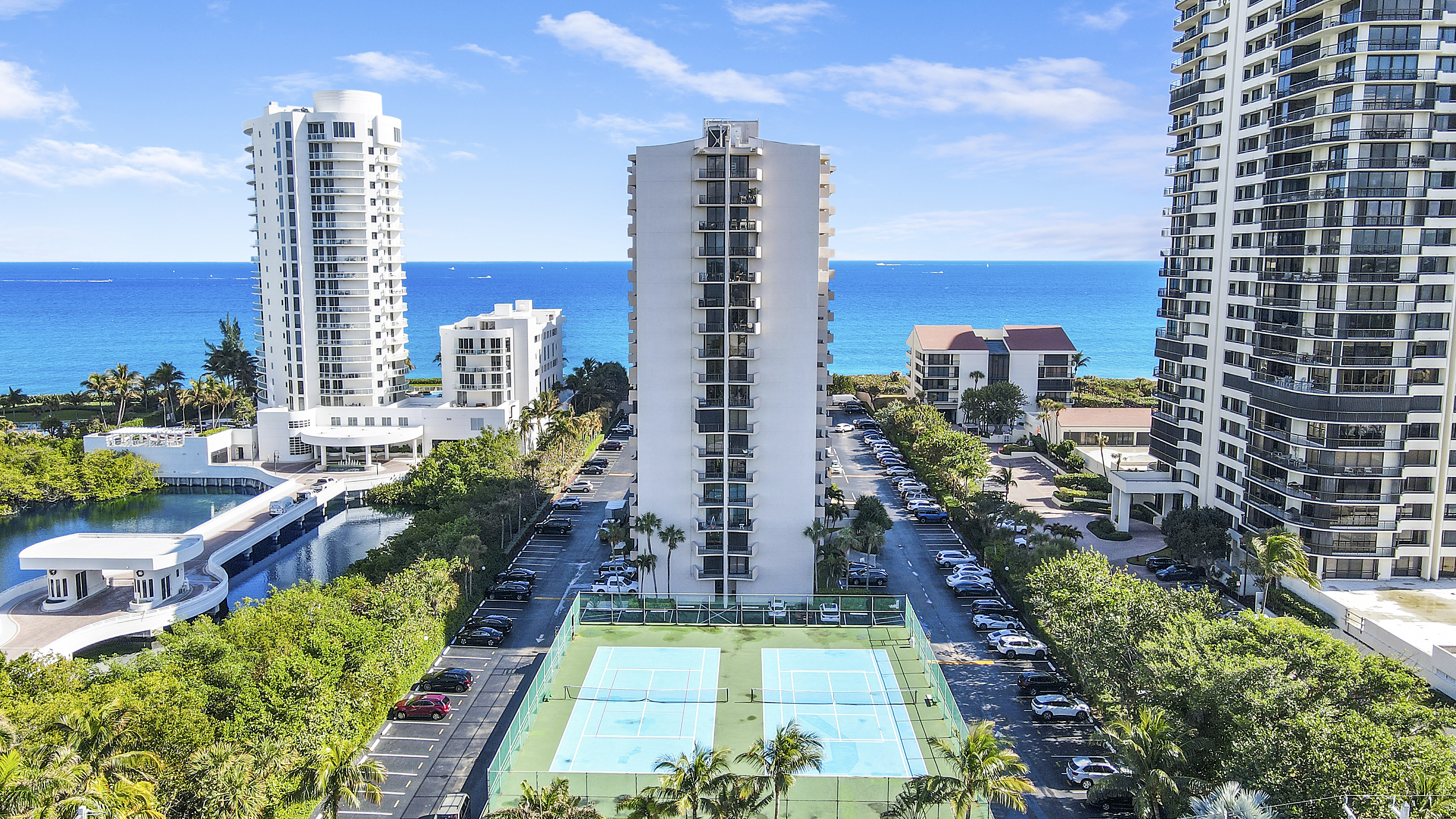 New Listing! Condo in Singer Island