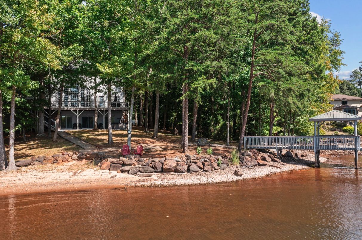 Lakeview Shore 1.jpg