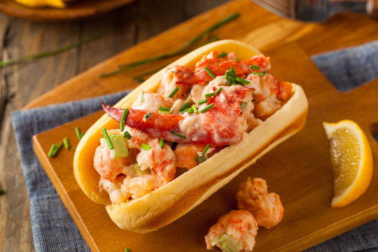 Bring the Coast to Your Backyard: Easy Long Island-Style Lobster Rolls for Summer