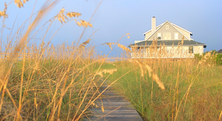 Why Buying a Vacation Home Beats Renting One This Summer