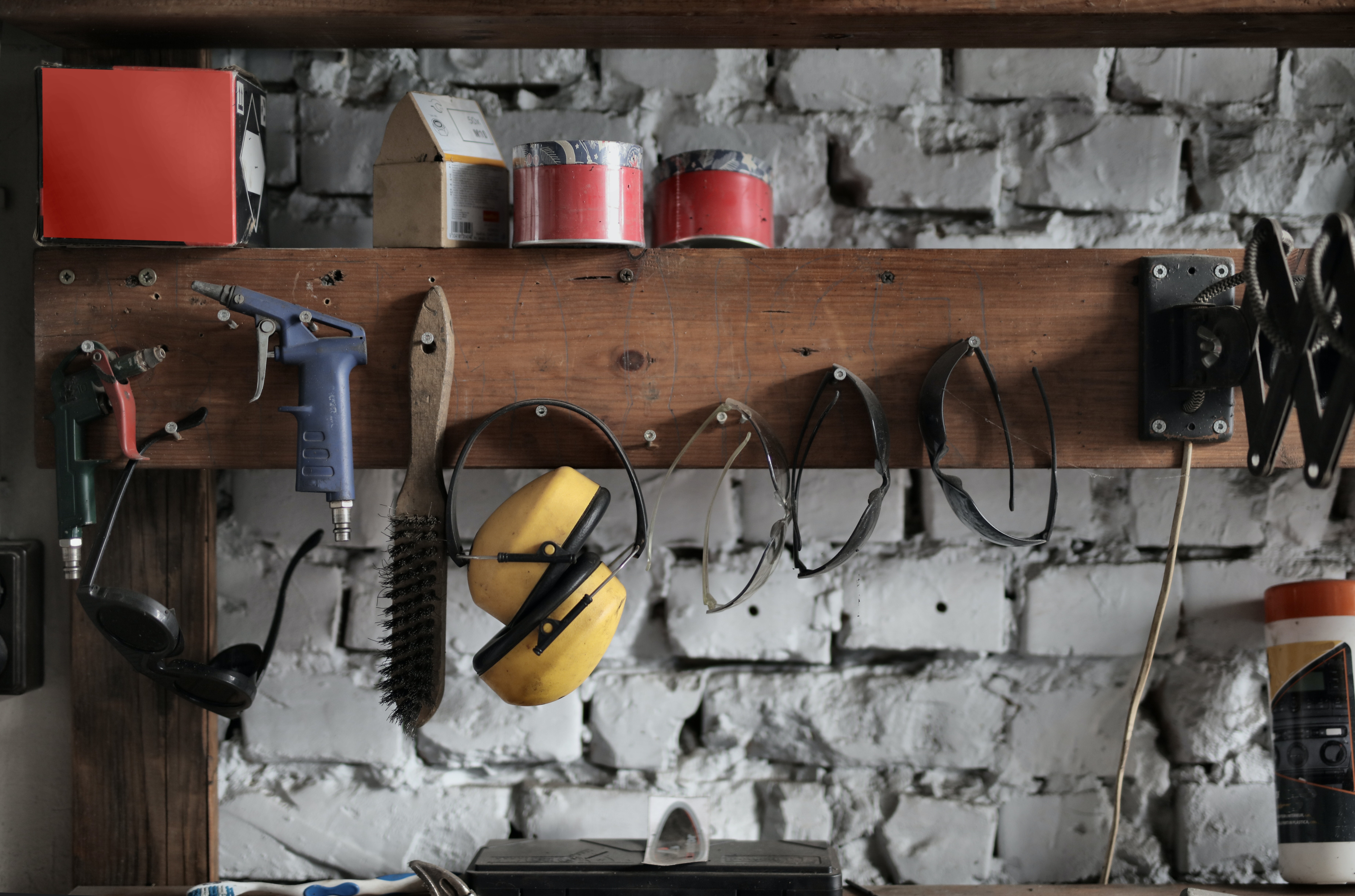 Three Summer DIY Projects for Yard Enhancement or Increased Home Curb Appeal