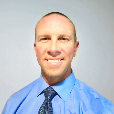 Matt Servatius Headshot.jpg