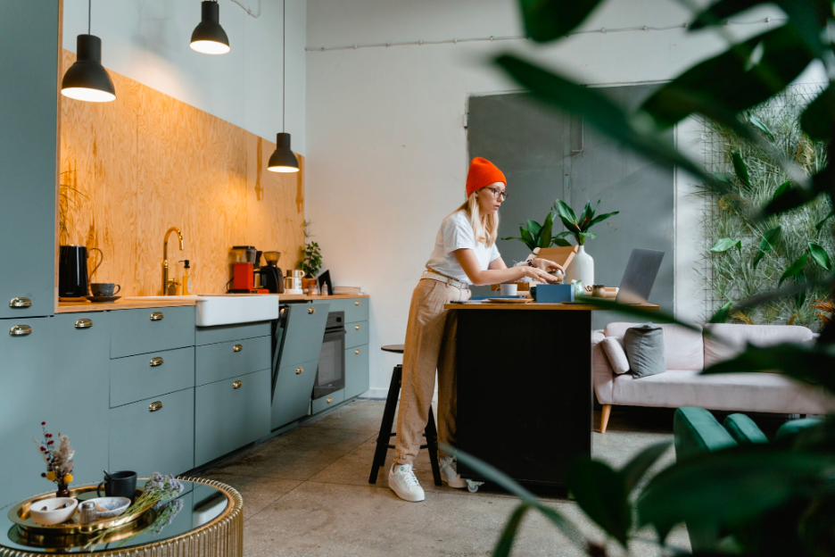 Own a Growing Business? Buy a Bigger Home to Accommodate Your Entrepreneurial Needs