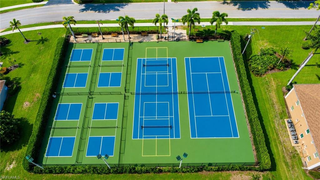 New Crown Pointe Naples pickleball and tennis courts community amenities