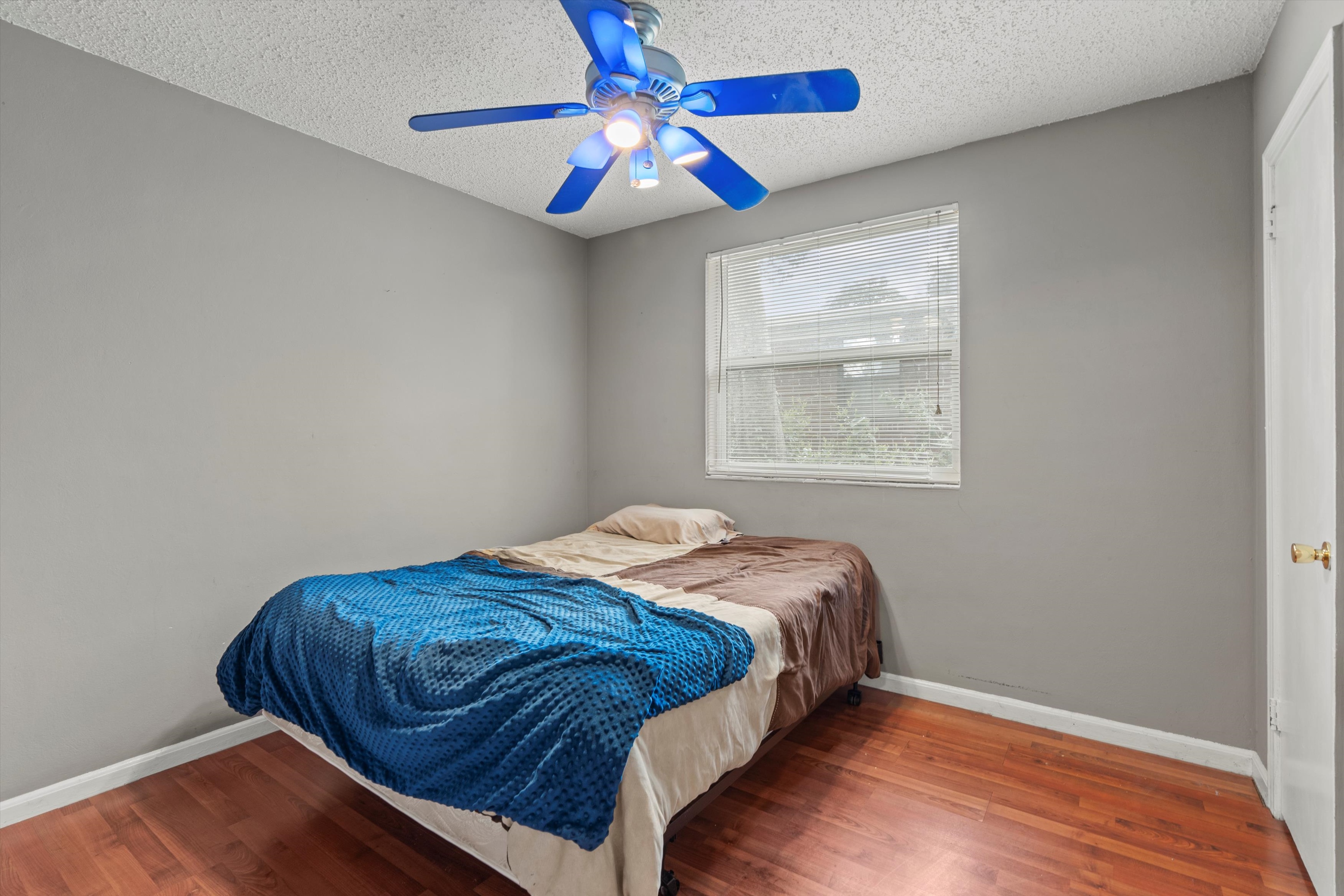 15-Bedroom 1.jpg