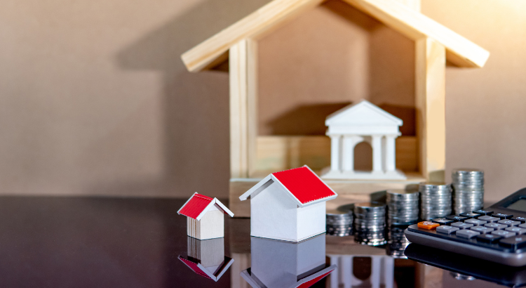 Expert Forecasts on Mortgage Rates