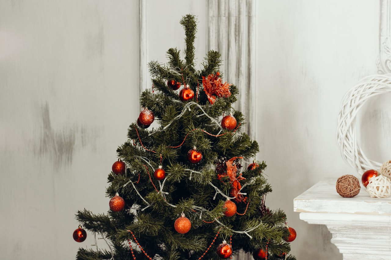 celebration-christmas-christmas-balls-1734436.jpg