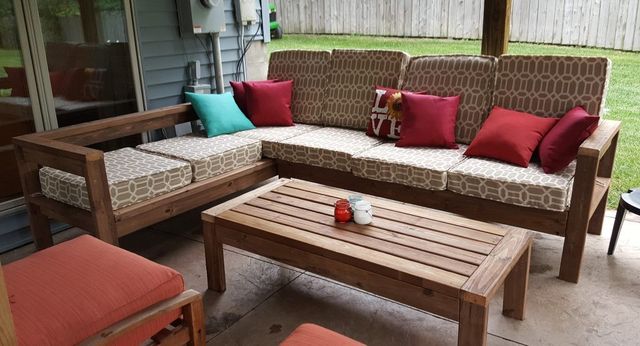 Perk Up Your Patio With These DIY Tips