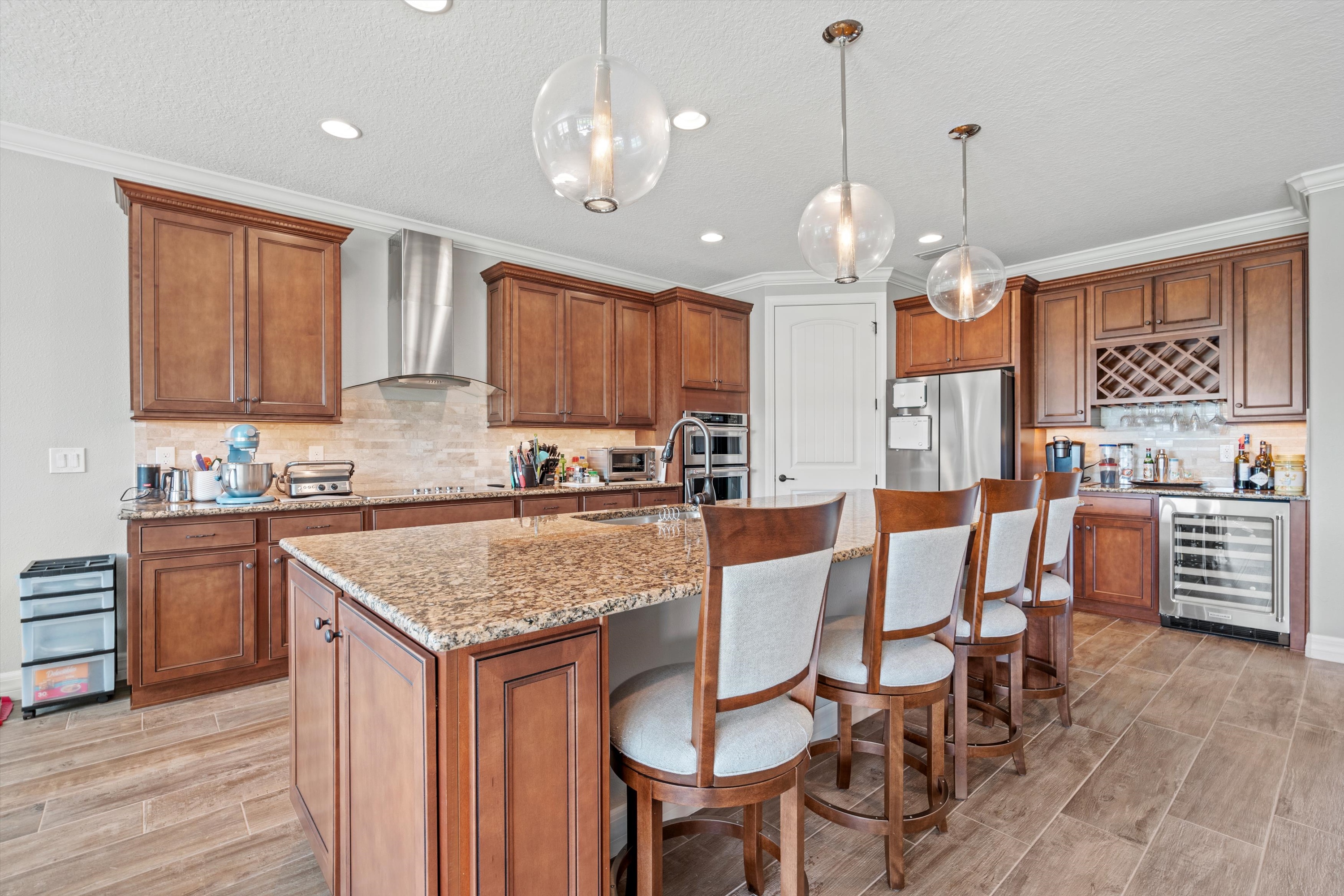 08-Kitchen.jpg