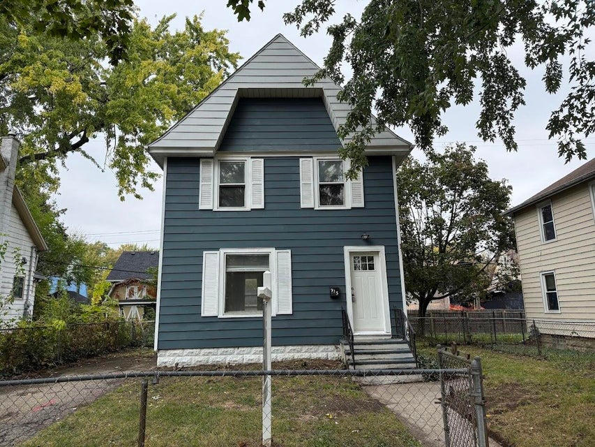 913 Bryant St