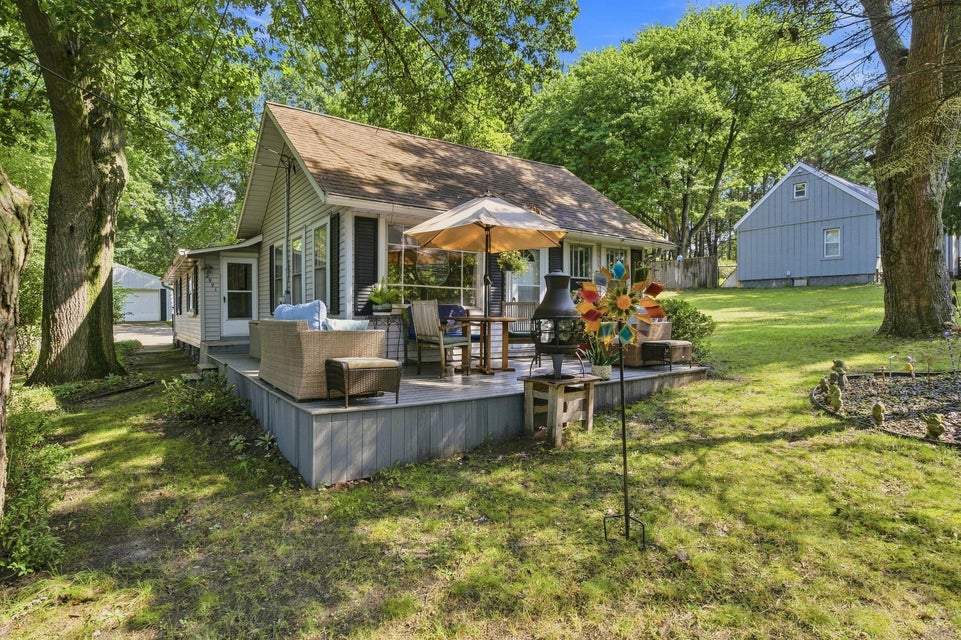 2991 W Marquette Woods Rd