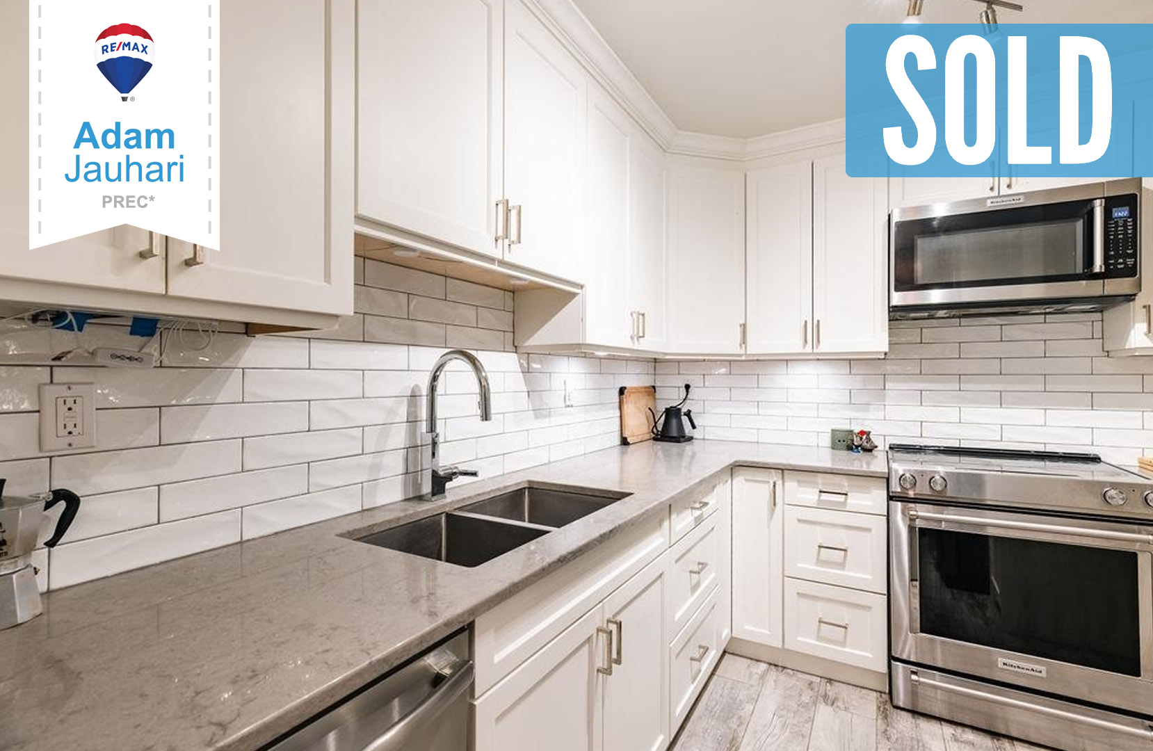 SOLD 208.jpg