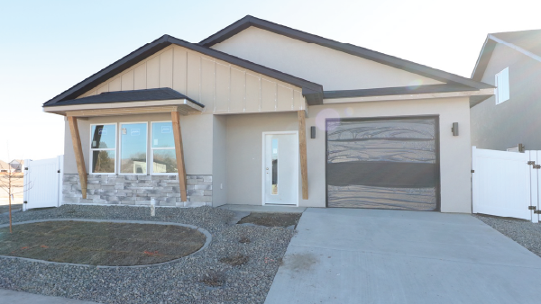 2463 a rEVERE Founders colony grand junction