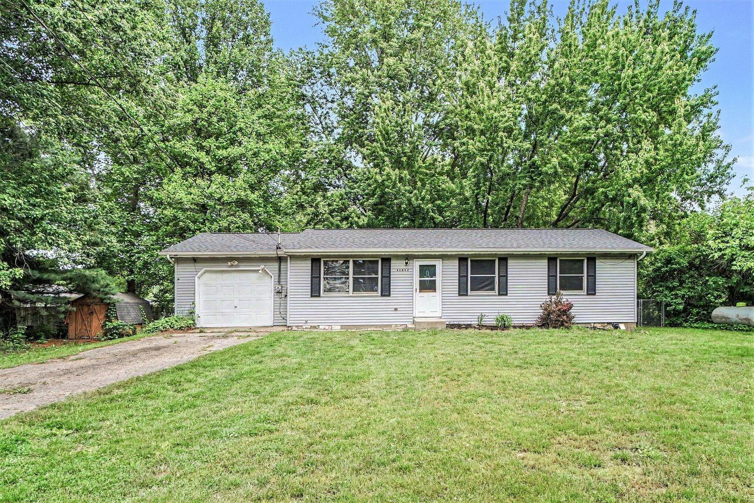 41842 Paw Paw Rd
