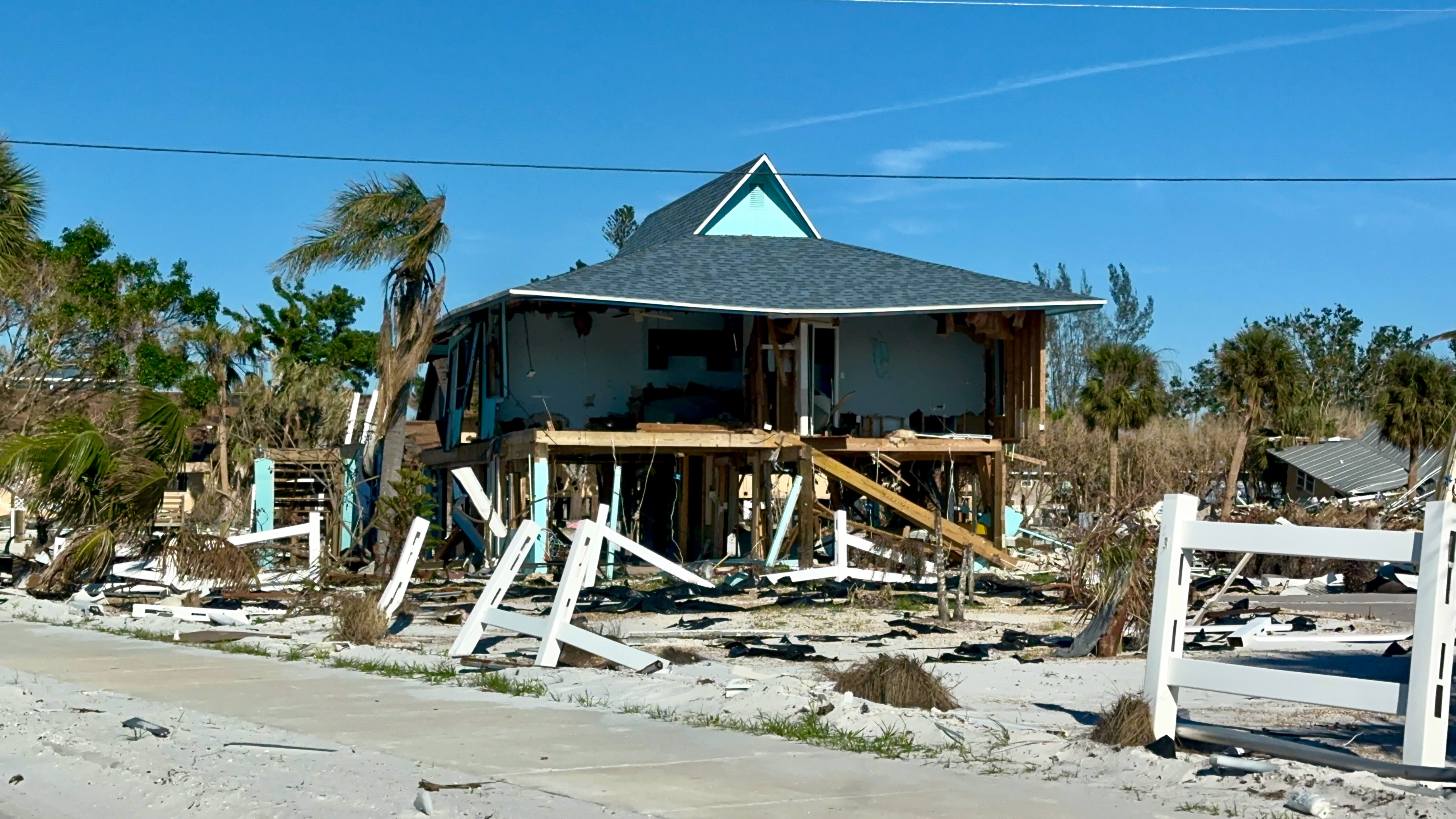 Hurricane Ian Fort Myers Beach - ICF Homes Fort Myers Beach.jpeg