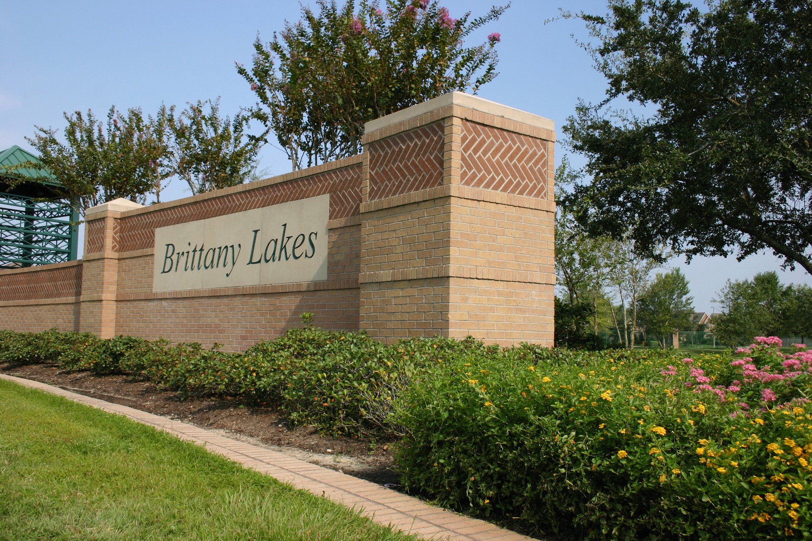 Brittany Lakes a Beautiful Place to Live in League City | White Glove ...