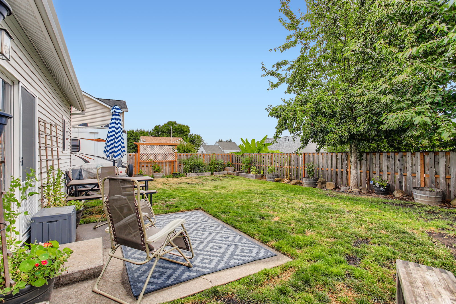 51692 SE 3rd Street - Web Quality - 026 - 27 Patio.jpg
