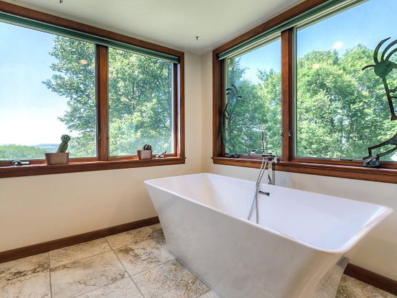 17_Kain_Road-Bathtub.1.073.jpg