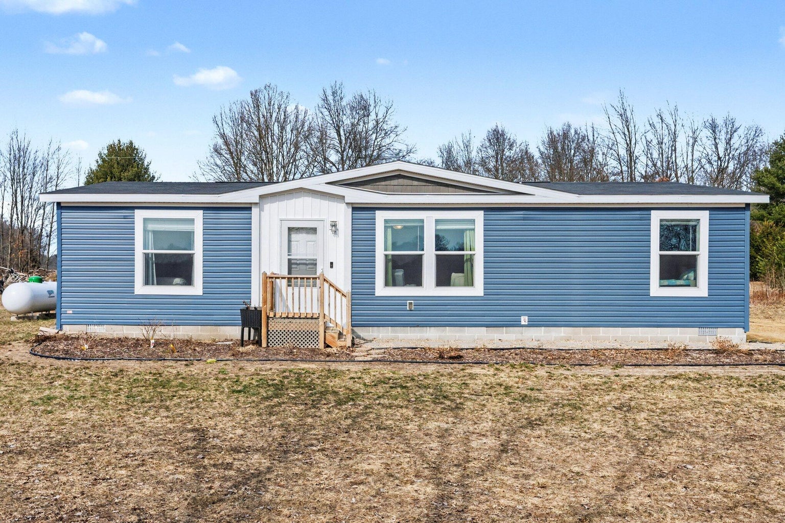 55178 County Rd 384