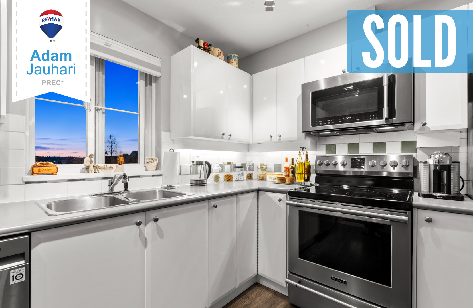 SOLD 206.jpg